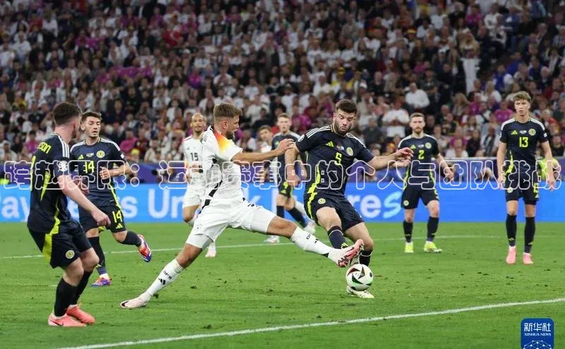 头号玩家游戏平台百度人工翻译跨越界限：运动赛事中的个人与团队挑战